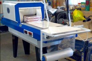  Автомат для фасовки и упаковки сыпучих продуктов (A439WFLIA)