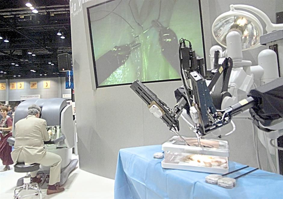 Южная Корея создает роботов-хирургов