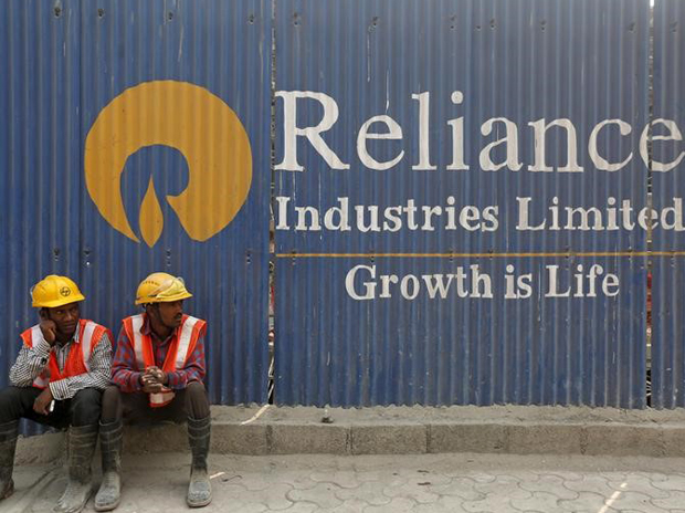 Reliance Industries расширит свой нефтеперерабатывающий комплекс в Гуджарате