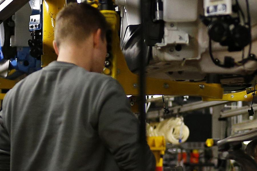 Совет ЕС согласовал меры против демпинга оплаты труда