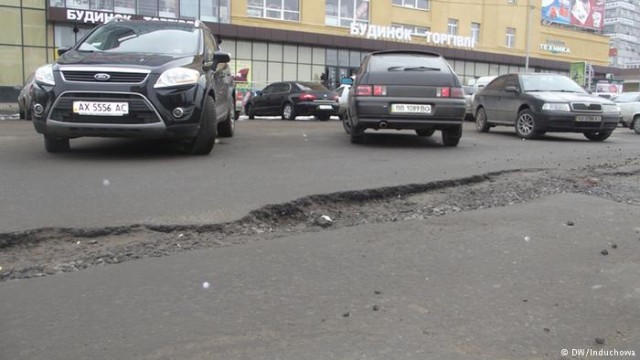 Украинцы стали чаще покупать бывшие в употреблении авто