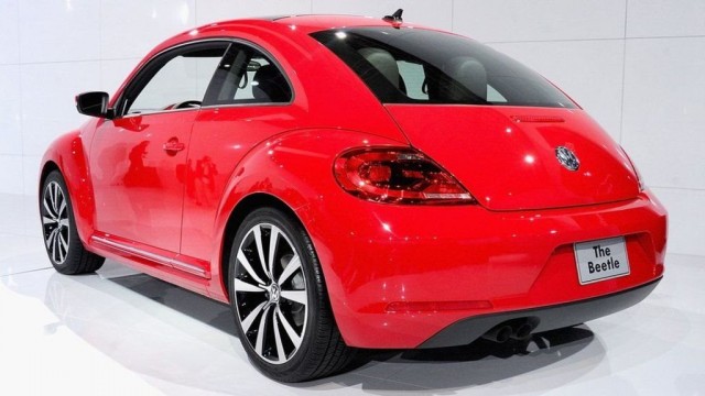 Volkswagen прекращает производство легендарного "жука"