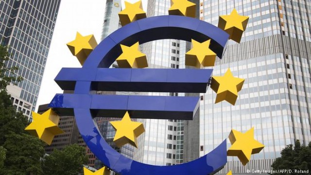 Франция и Германия согласовали детали создания бюджета еврозоны - Reuters