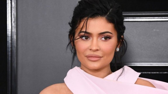 Forbes: Самый молодой миллиардер в мире отныне женщина. Кто подвинул Цукерберга?