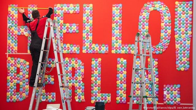 Крупнейший в мире туристическая ярмарка: между политикой и жаждой приключений