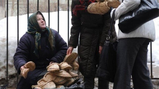 Россияне слишком бедны, чтобы купить себе обувь. Кремль сомневается