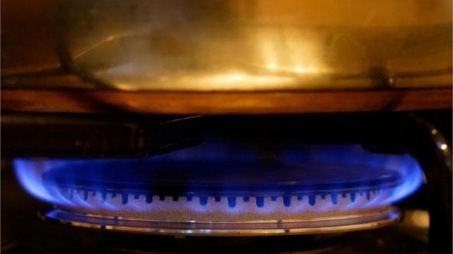 Что изменится в мае: цены на газ, коммуналка, техосмотр