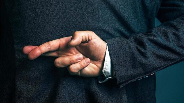 Профессии, в которых требуются лжецы