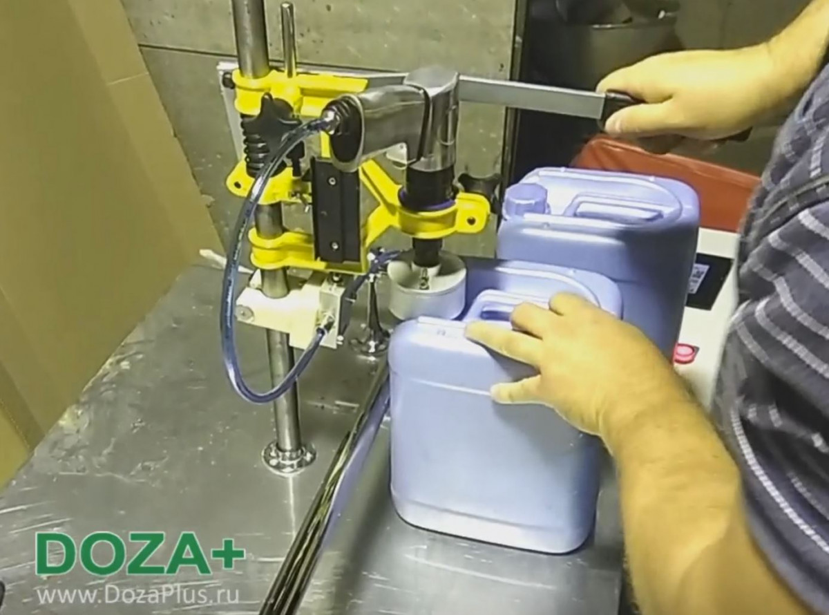 Классификация устройств розлива по типу дозатора