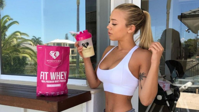 Потеряли Instagram-блоггеры свой бизнес после запрета на "лайки"