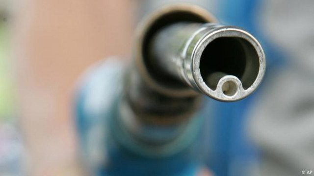 Нефть резко подорожала из-за событий в Саудовской Аравии