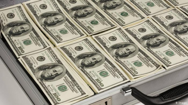 Больше всего денежных переводов в Украину в 2019 году поступило из Польши