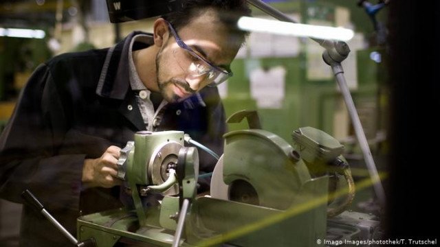 Новый закон для иностранцев: работать в Германии смогут (почти) все