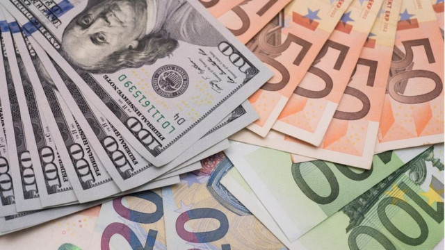 Заробитчане перевели в Украину "рекордные $ 16 млрд в год"