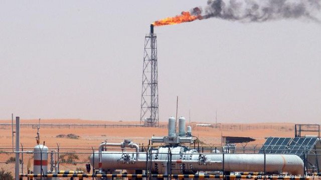 Саудовская Аравия сократит добычу нефти еще на один миллион баррелей в сутки