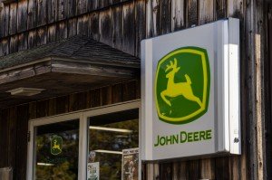 John Deere Financial предлагает дополнительные услуги в рамках кредитного плана John Deere Financial предлагает дополнительные услуги в рамках кредитного плана