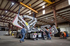 CraneWorks, партнер Hammar Lift по поддержке боковых погрузчиков в США